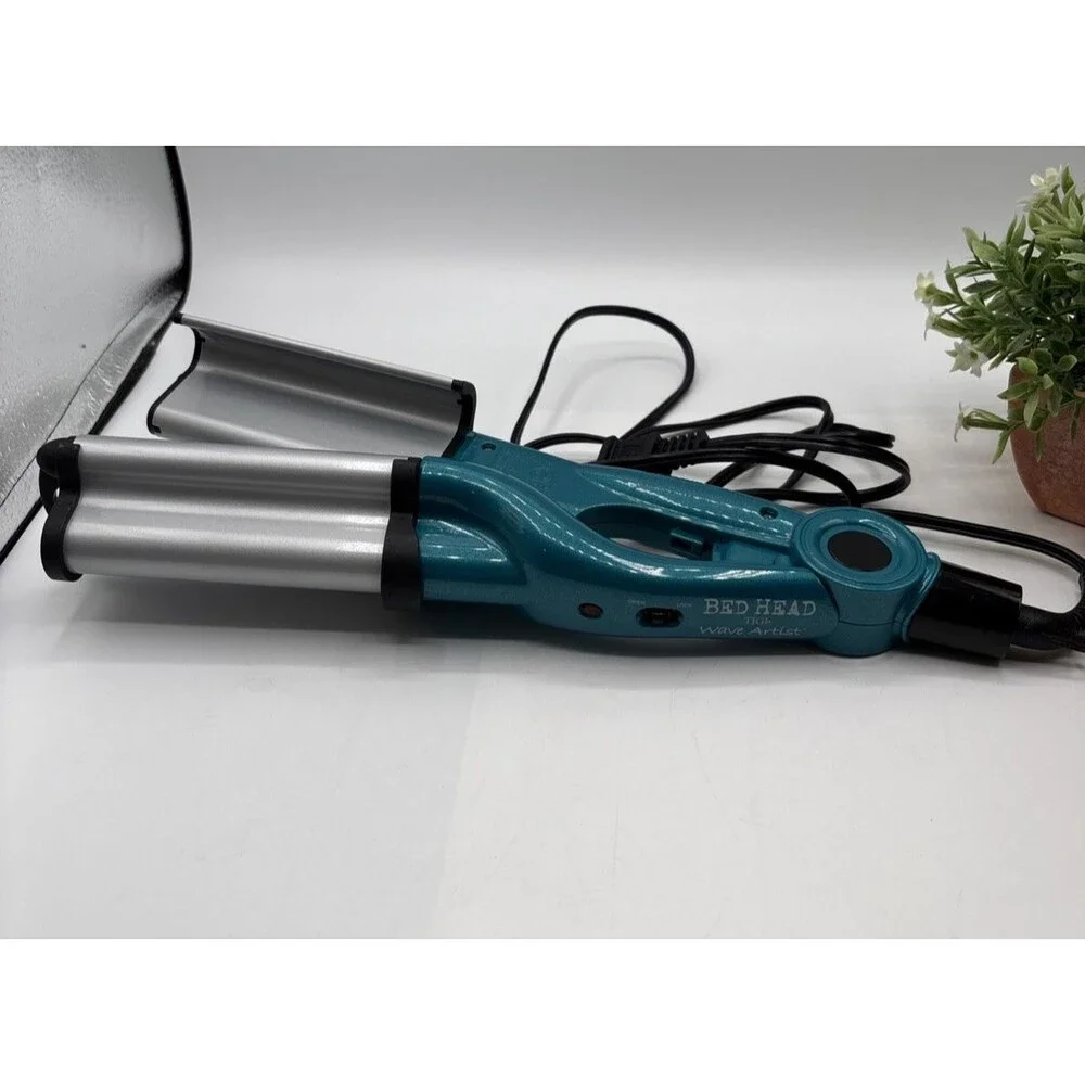 Bed Head Wave Artist Hair Waver Iron Teal Ceramic Tourmaline Model BH305 Preown